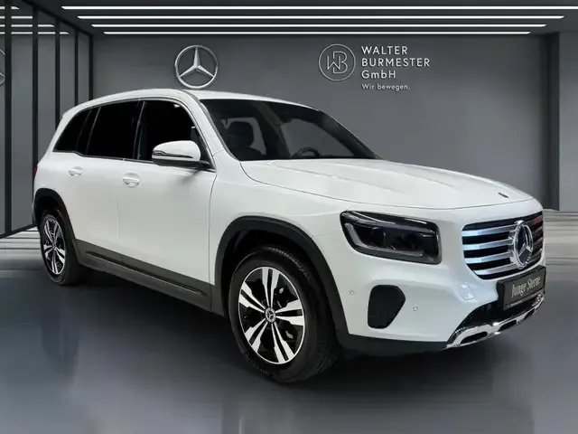 Mercedes-Benz GLB 220