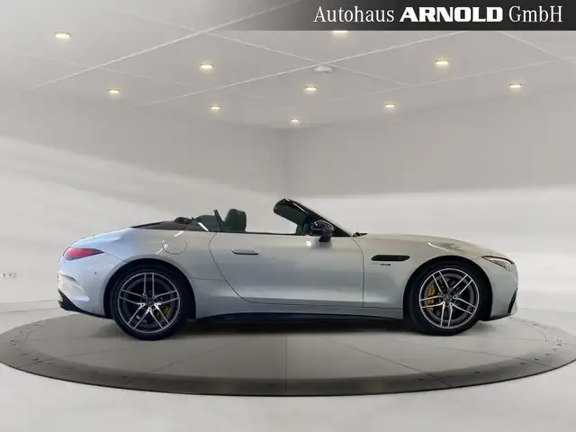 Mercedes-Benz SL 63 AMG