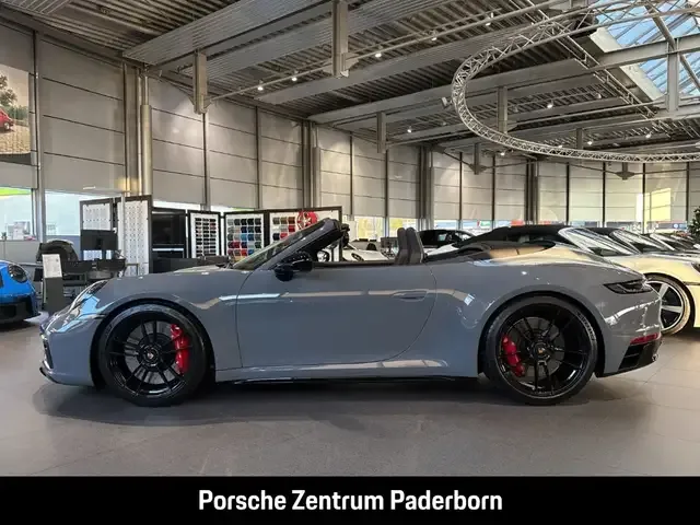 Porsche 992