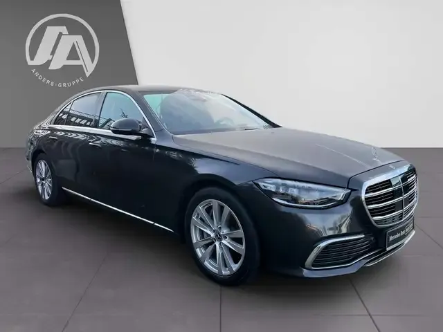 Mercedes-Benz S 400