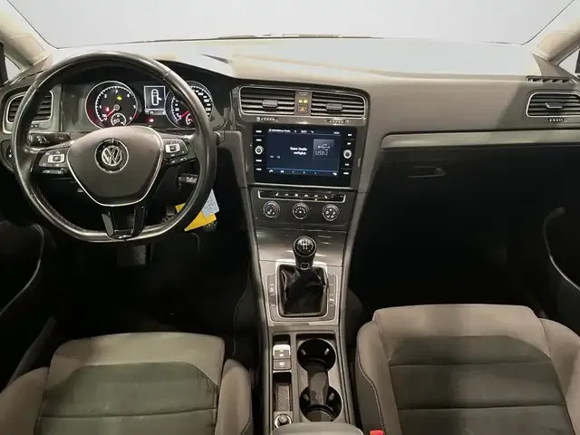 Volkswagen Golf Variant