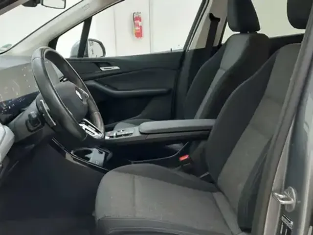 BMW 223