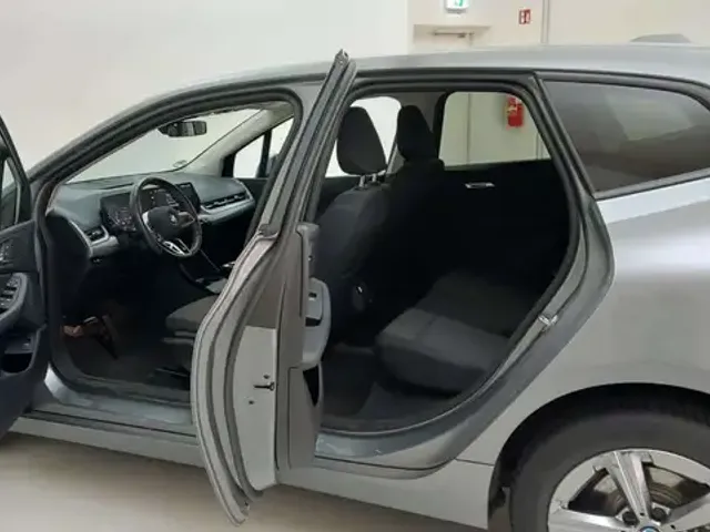 BMW 223