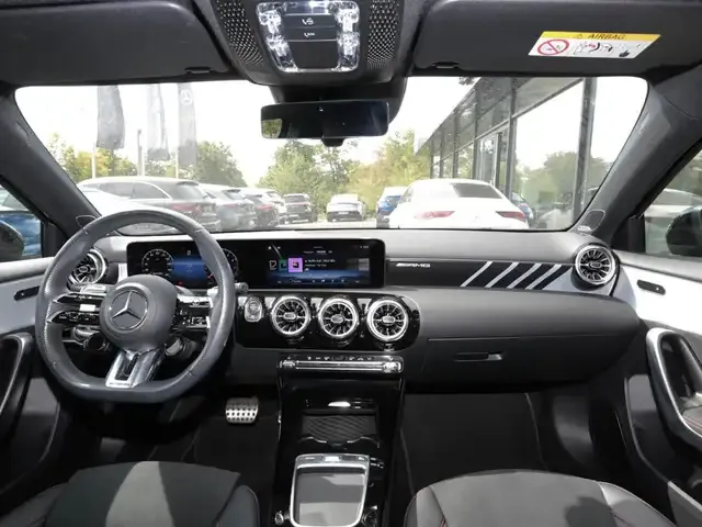 Mercedes-Benz A 35 AMG