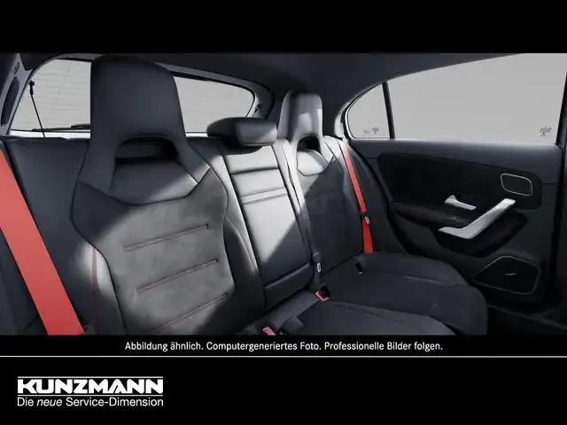 Mercedes-Benz A 35 AMG