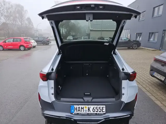 CUPRA Tavascan