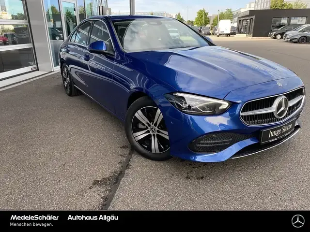 Mercedes-Benz C 220