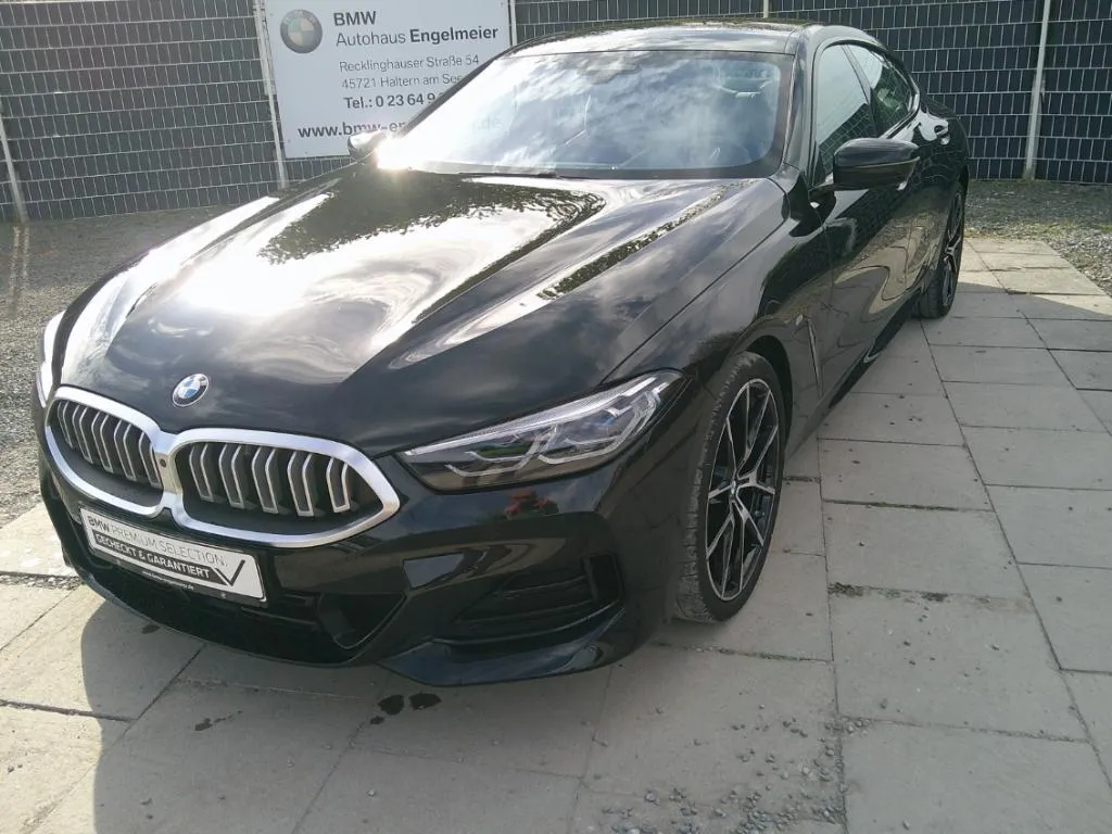 BMW 840