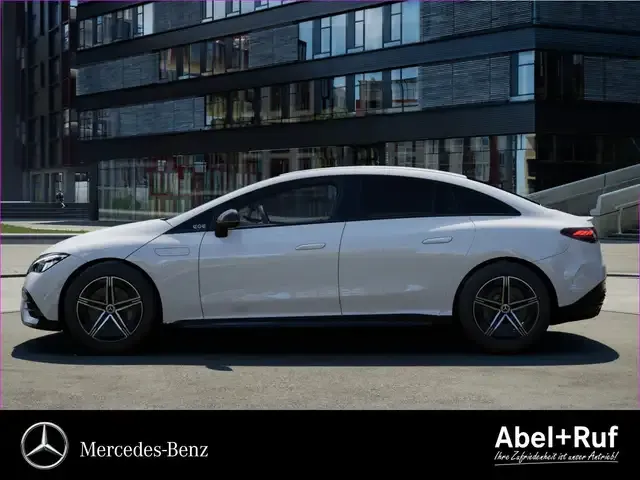 Mercedes-Benz EQE 300