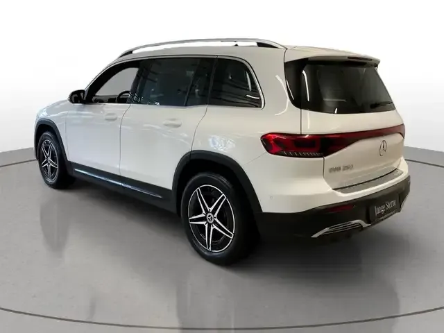 Mercedes-Benz EQB 250