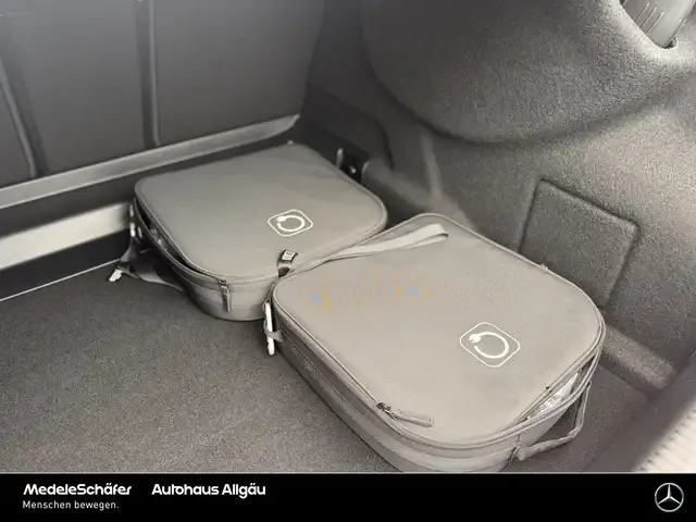 Mercedes-Benz EQE 53