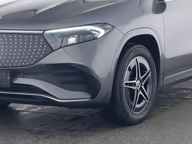 Mercedes-Benz EQA
