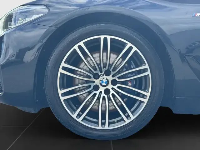 BMW 540