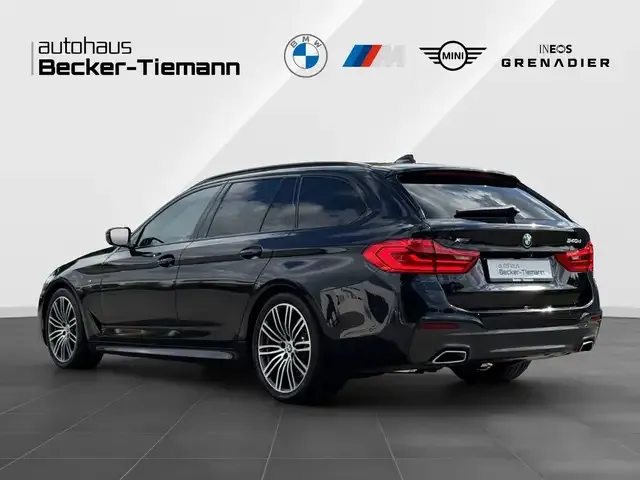 BMW 540