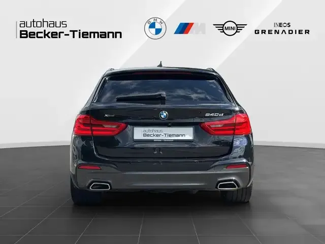 BMW 540