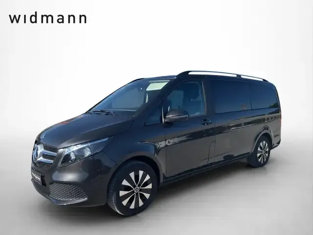 Mercedes-Benz V 220