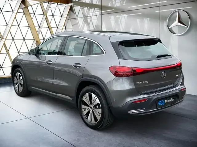 Mercedes-Benz EQA 300