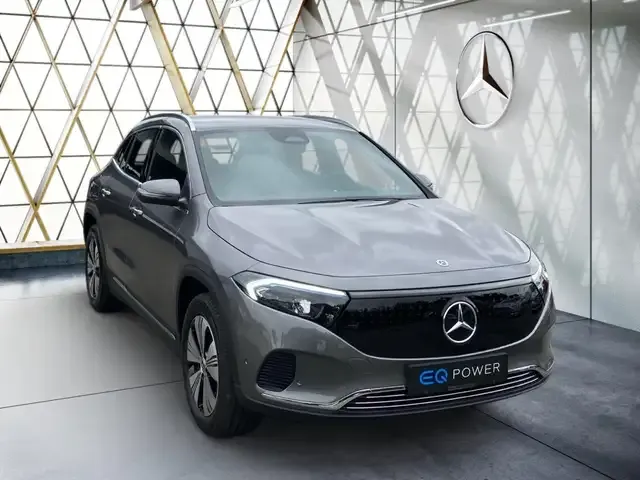 Mercedes-Benz EQA 300