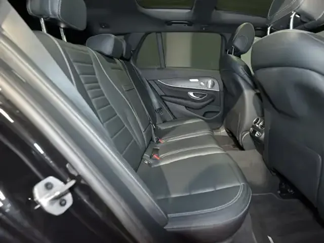 Mercedes-Benz E 400