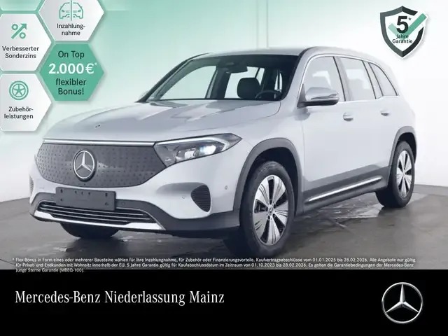 Mercedes-Benz EQB 300
