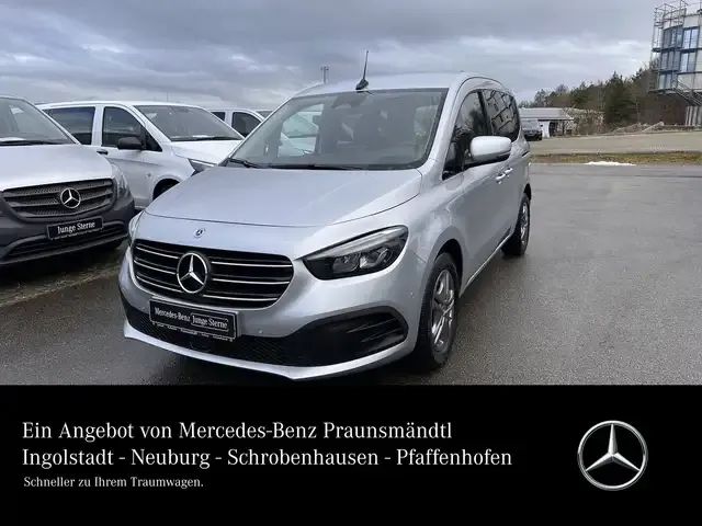 Mercedes-Benz Sonstige