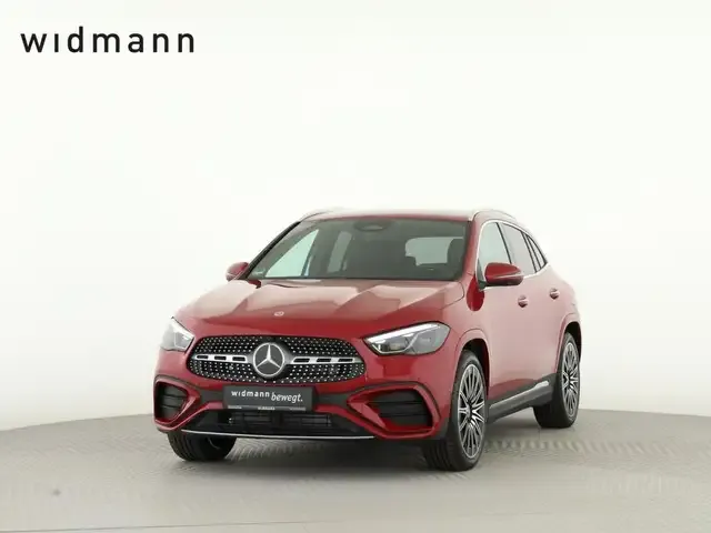 Mercedes-Benz GLA 220