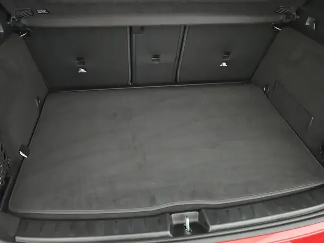 Mercedes-Benz GLA 220