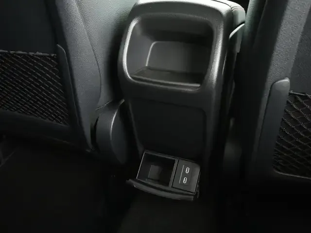 Mercedes-Benz GLA 220
