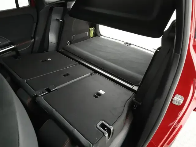 Mercedes-Benz GLA 220