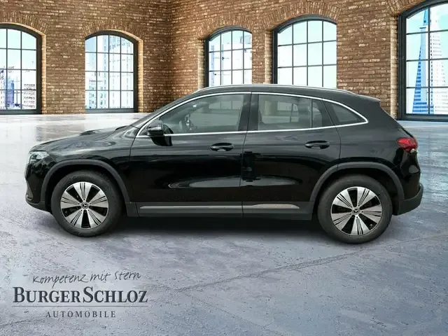 Mercedes-Benz EQA 300
