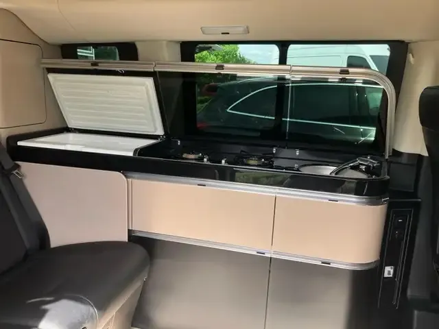 Mercedes-Benz Marco Polo