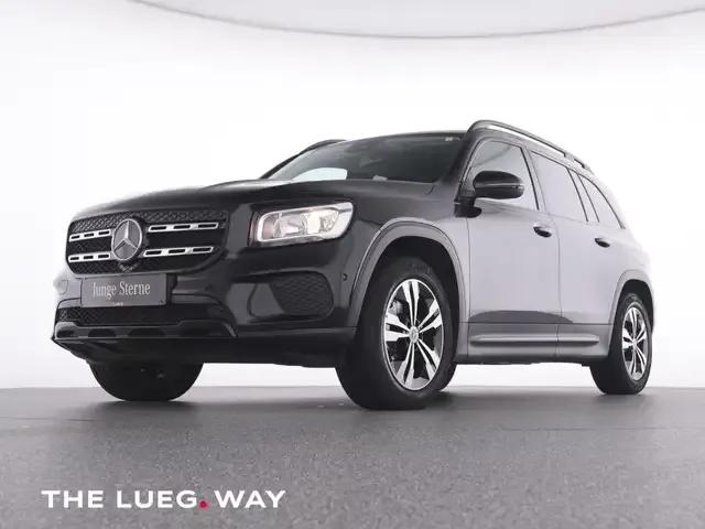 Mercedes-Benz GLB 220