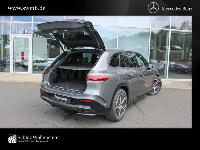 Mercedes-Benz EQS SUV