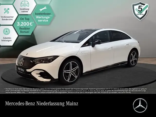 Mercedes-Benz EQE 300