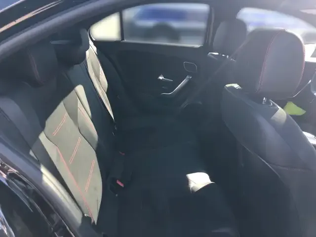 Mercedes-Benz A 35 AMG