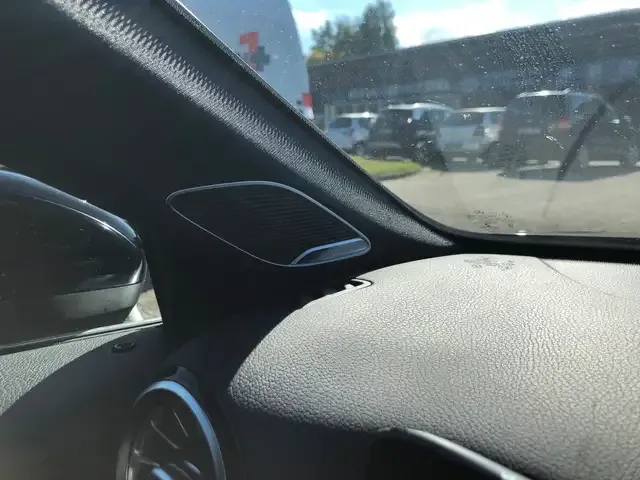 Mercedes-Benz A 35 AMG