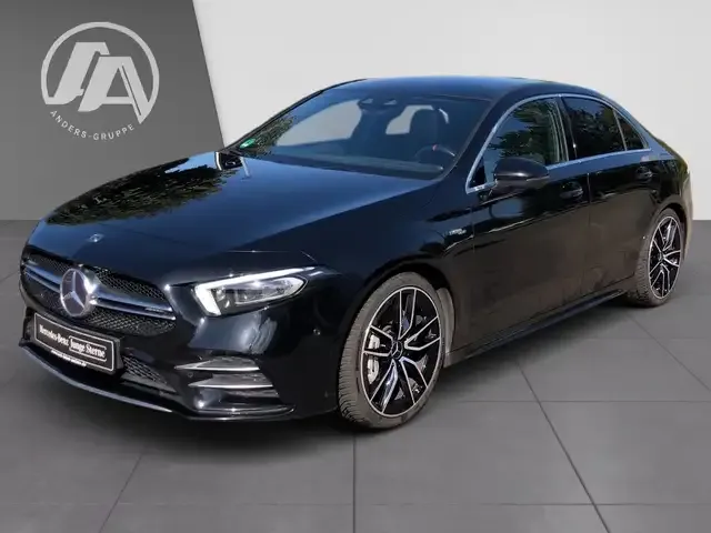 Mercedes-Benz A 35 AMG