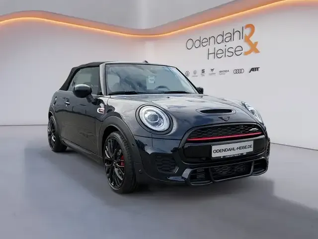 MINI John Cooper Works Cabrio