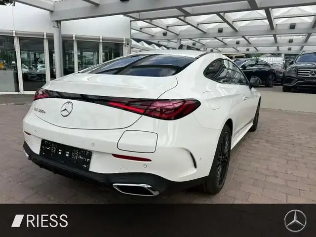 Mercedes-Benz CLE 300