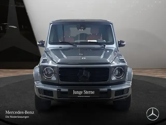 Mercedes-Benz G 500