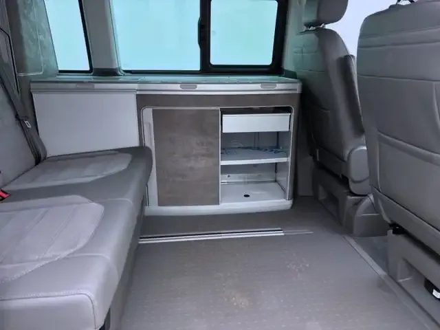 Volkswagen T6.1 California