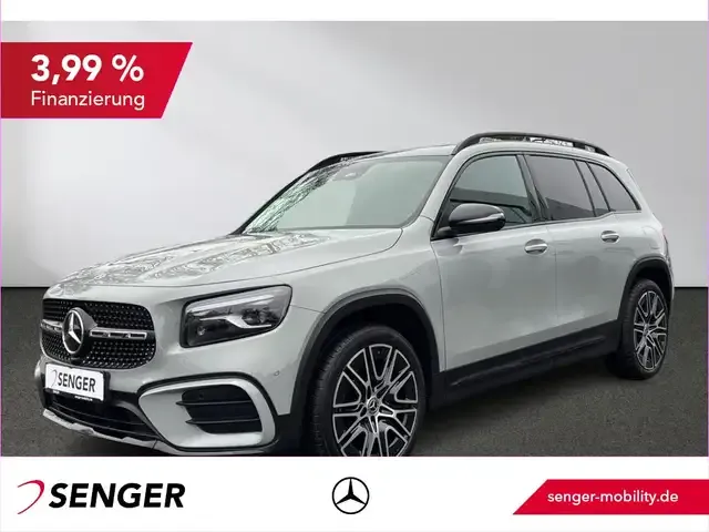 Mercedes-Benz GLB 200