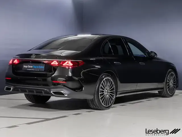 Mercedes-Benz E 300