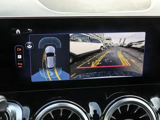 Mercedes-Benz EQB 250