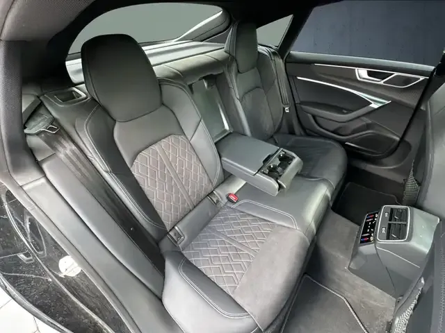Audi S7