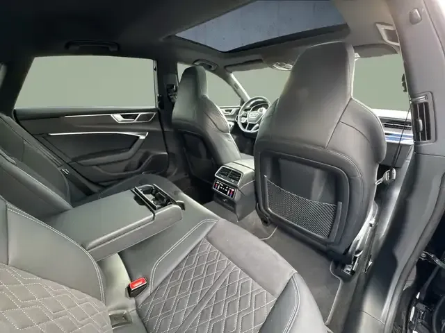 Audi S7