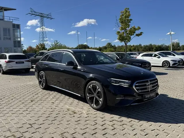 Mercedes-Benz E 220