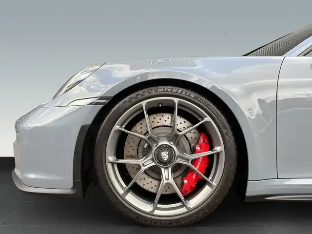 Porsche 992