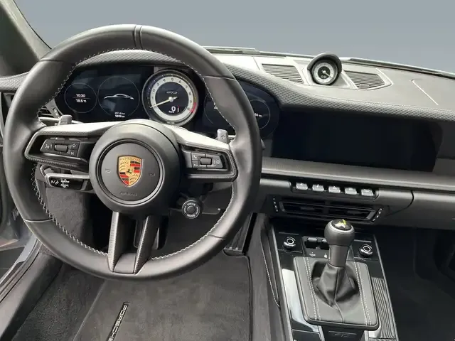 Porsche 992