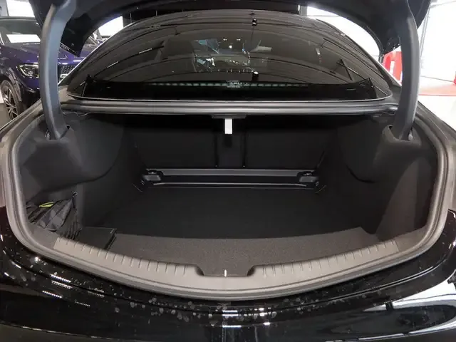 Mercedes-Benz CLE 200